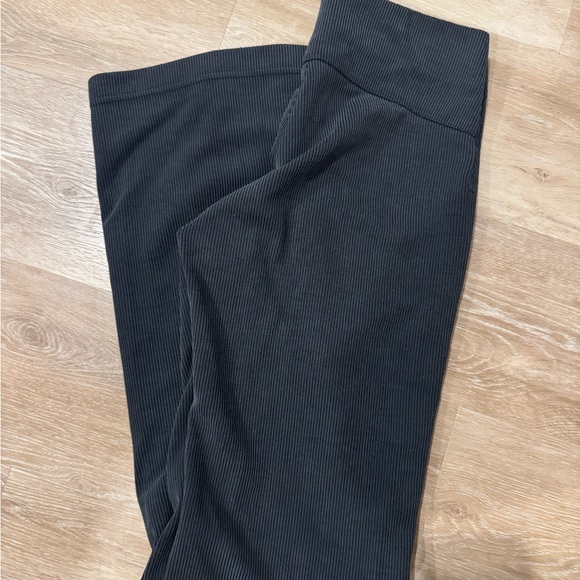 Lululemon Ribbed Pants - Picture 2 of 2